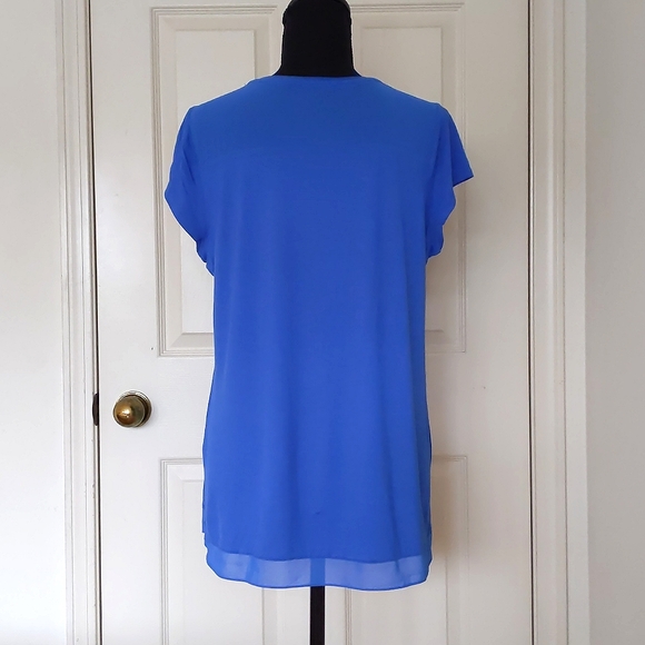 NWT. The Limited Stretch Cotton Blended Short Sleeve Loose Fit Sheer Design Top. - Picture 2 of 6